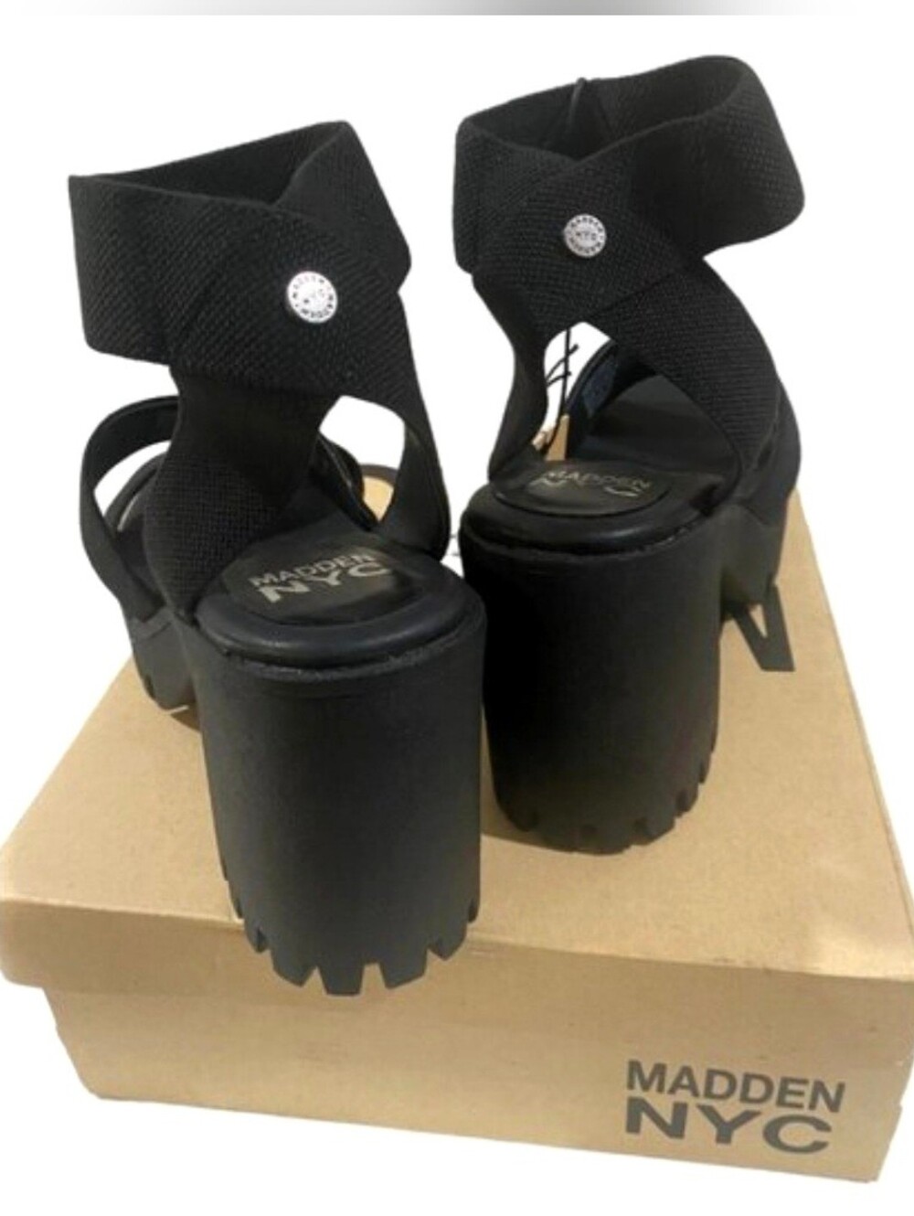 Madden NYC Y2K Inspired Blk 4" Lugged Heel Webbed Pl atform Sandals Sz 10 BNIB - Picture 9 of 17
